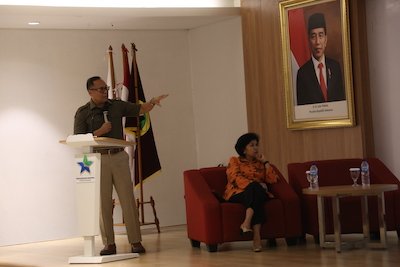 SEMINAR NASIONAL HIBRIDA: KAJIAN PRIORITAS KEPEMIMPINAN INDONESIA DI ASEAN BIDANG POLITIK DAN KEAMANAN